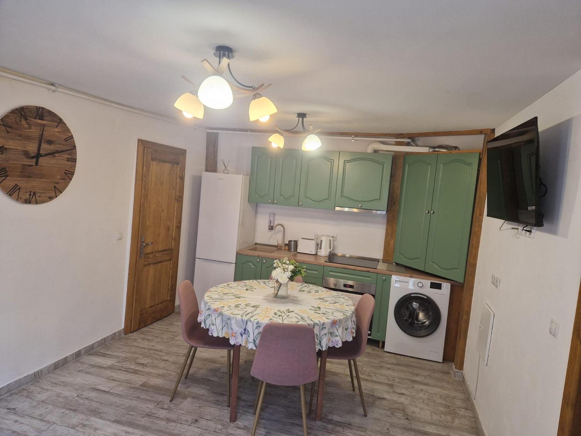 Stone Way Apartment Sibiu Esterno foto